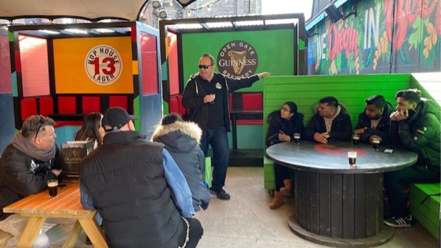 Dublin: Traditional Pubs Walking Tour with Local Guide - Four Pubs, Four Different Sides of Dublin Drinking Culture