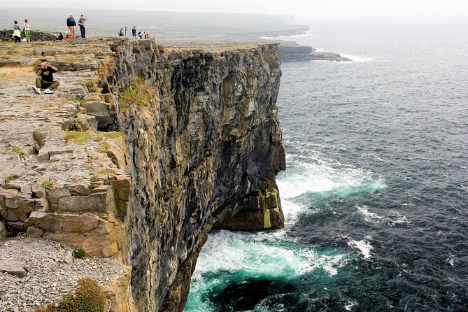 Electric biking on Inishmore island. Aran island. Self-guided. Full day. - Following the paper map instead of your phone