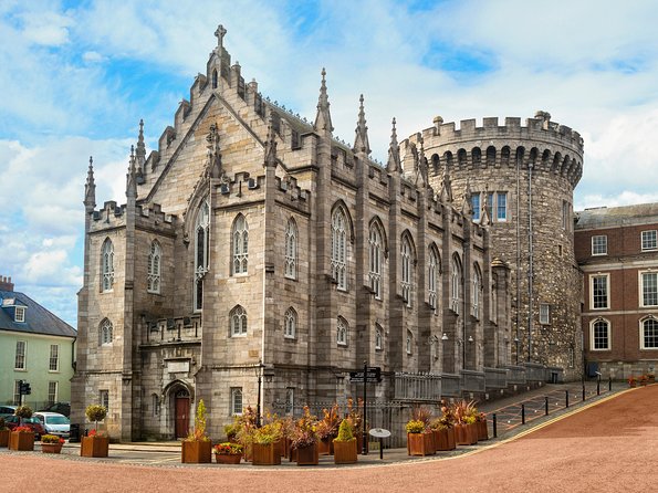 Essential Private Dublin walking tour for up to 6 people - Trinity College without the Book of Kells ticket