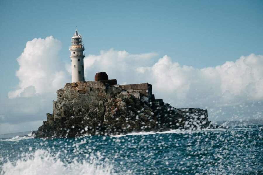 Fastnet Rock Lighthouse direct boat tour-Baltimore.Guided. - Cape Clear and the open Atlantic