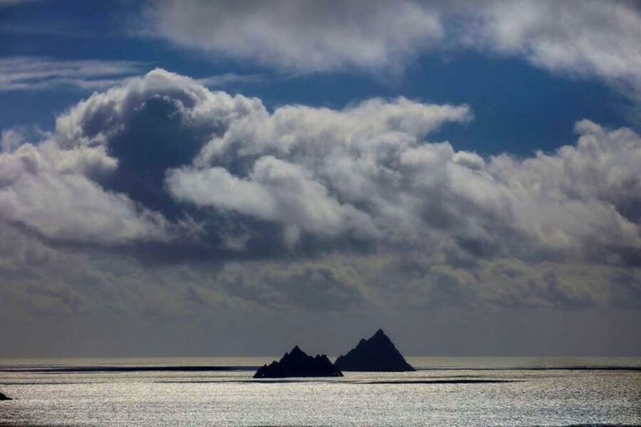From Cork: 9-Hour Guided Ring of Kerry and Killarney Tour - Waterville, Coomakista, and the Skellig Islands