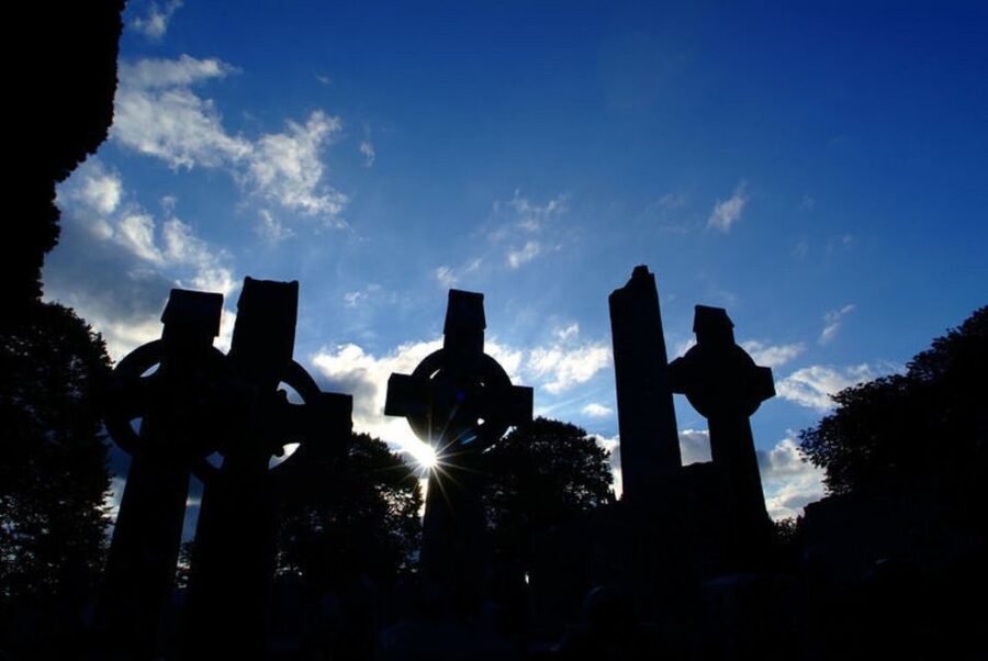 From Dublin: Belfast, Monasterboice & Birthplace of Titanic - Dublin to Belfast in one long day
