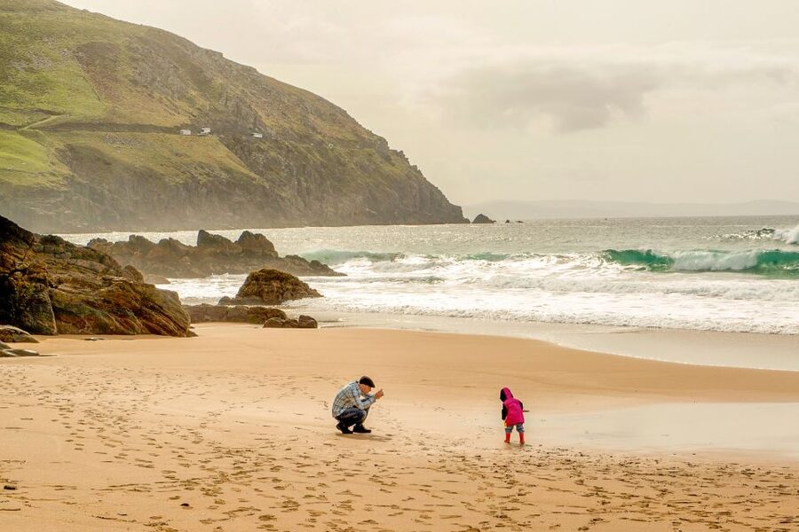 From Dublin: Galway and Kerry 3-Day Budget Tour - Who should book this tour?