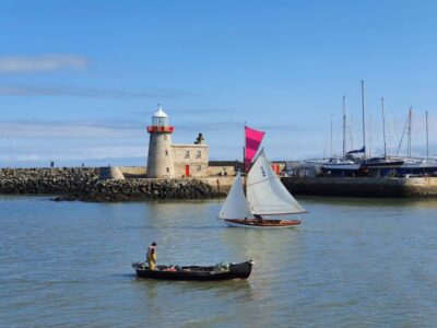 Half-Day Guided Coastal Tour to Howth Village