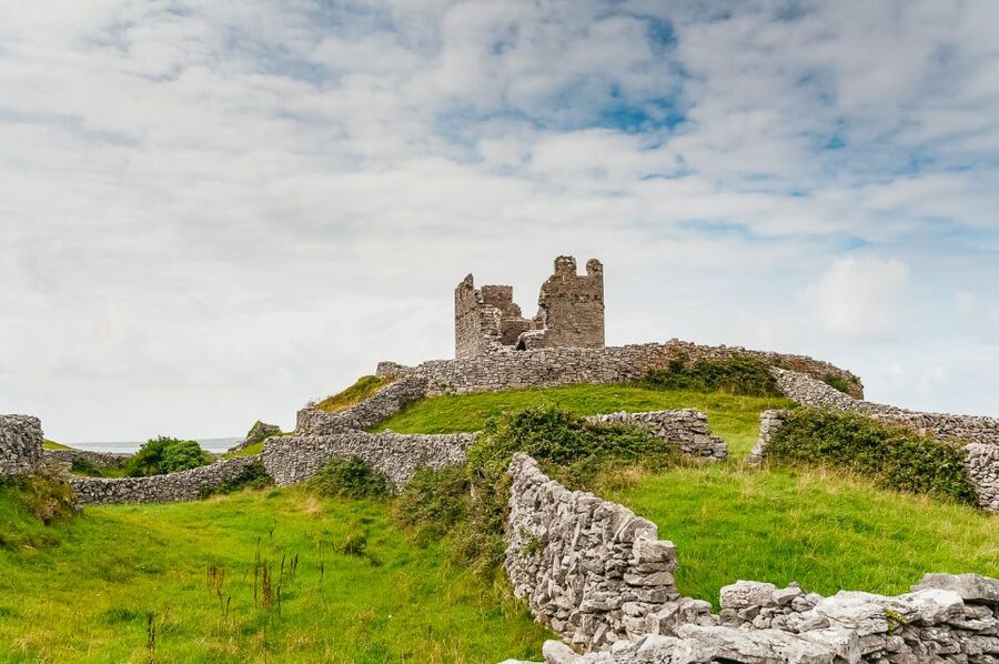 From Galway: Aran Islands and Cliffs of Moher Tour & Cruise - One hour above the Cliffs of Moher