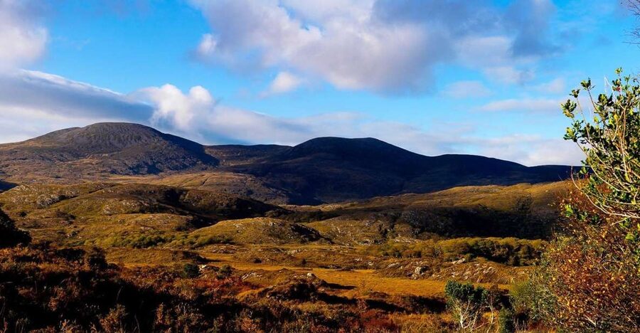 From Killarney: Ring of Kerry Full-Day Tour - Sneem and the meeting of river and bay