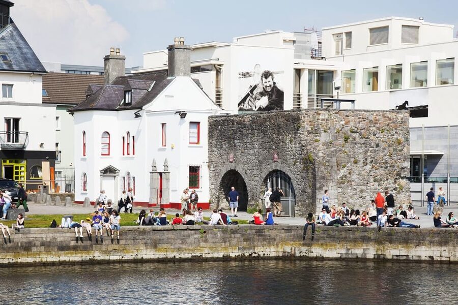 Galway: Best of Galway City & Claddagh Walking Tour - Key points at a glance