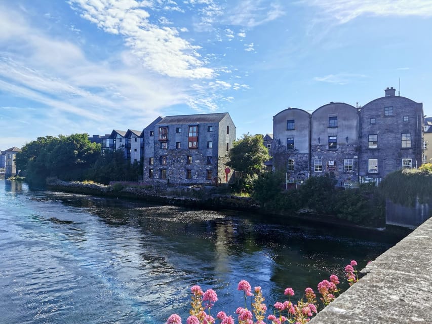 Galway City: Evening Guided Walking Tour of Galway City - Starting at St. Nicholas’ Collegiate Church