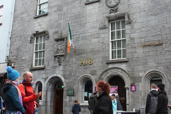 Galway City on Foot with Seán: Stories, History, Local Tips, Chat and More.. - Lynch’s Castle shows merchant power on Shop Street