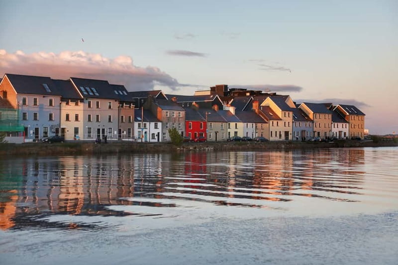 Galway City Walk: Rougues, Rebels and Rakes - Eyre Square and Galway’s medieval quarter