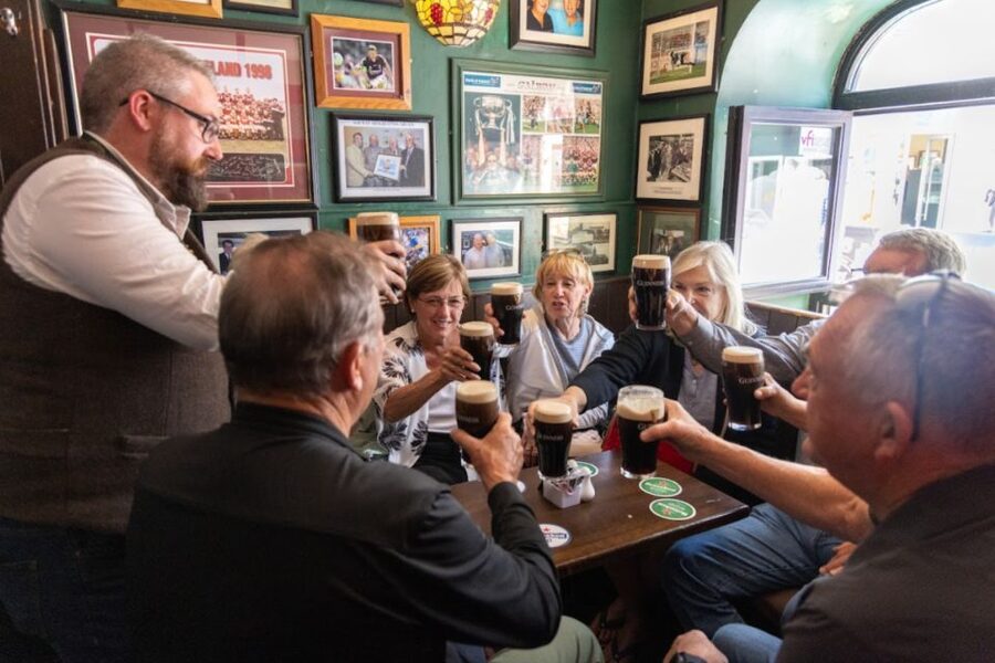 Galway: Food and Culture Walking Tour with Tastings - The medieval center gives the food context