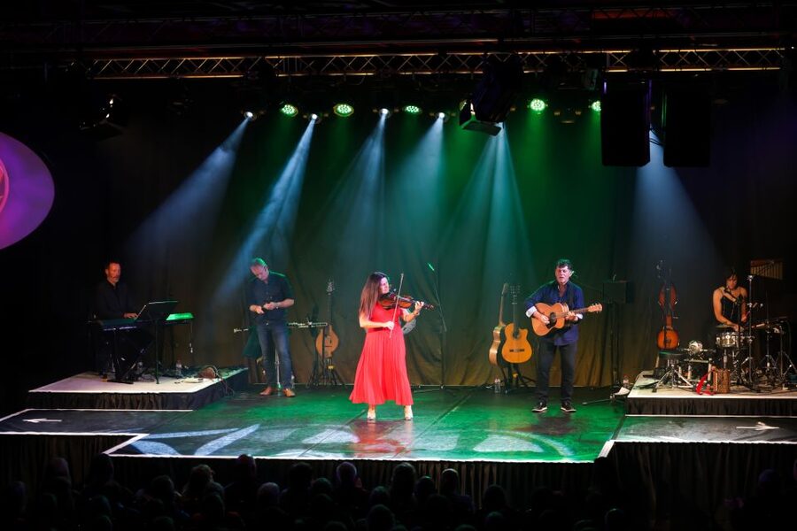 Galway: Trad on the Prom Ticket with Irish Music and Dancing - Practical tips for a smoother evening