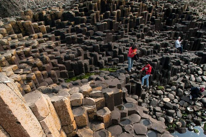 Giant's Causeway with the Titanic Exhibition and the best of Northern Ireland - A quick taste of Belfast city center