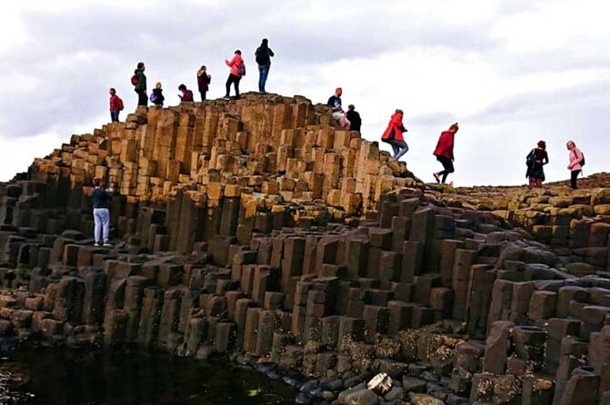 Giants Causeway with Private Chauffeur Day Tour from Dublin - What the private format is really worth
