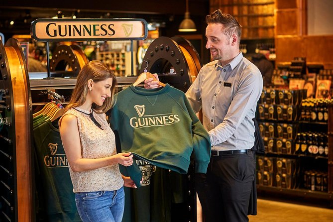 Guinness Storehouse Experience - Food and breaks inside the building