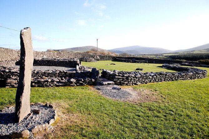 Half Day Private Tour to Dingle Peninsula and Slea Head - Starting in Dingle and reaching Eask Viewpoint