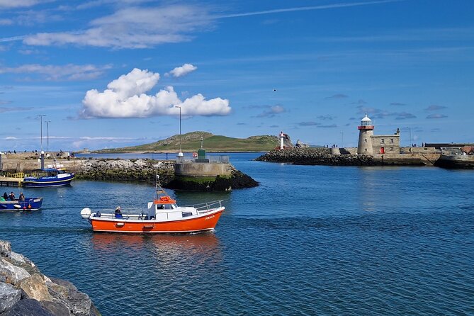 Howth Coastal Boat Tour (Ireland's Eye Ferries 50 mins trip) - Stories, music, and the local feel