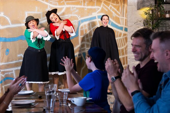 Hysterical Histories Cork Dinner Theatre Show - The opening: Cork stories served with dinner