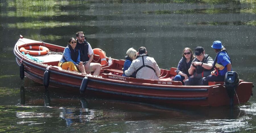 Kilkenny: Guided City Boat Tour with Kilkenny Castle Views - Seeing the WW1 Memorial and St Canice’s Cathedral