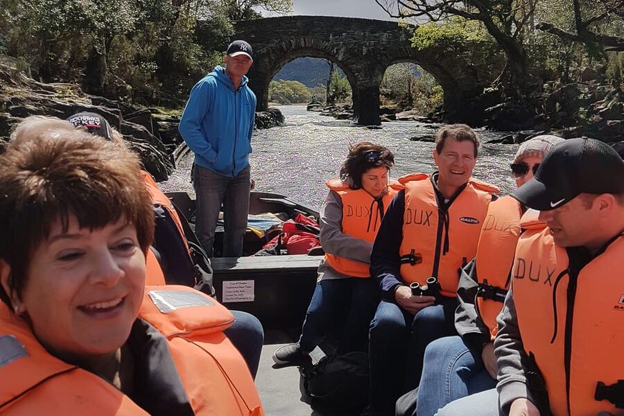 Killarney: Gap of Dunloe Pony, Trap & Traditional Boat Tour - Ross Castle and the end of the route
