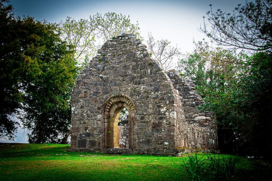 Killarney: Guided Boat Tour to Innisfallen Island - What 30 to 45 minutes on the island feels like