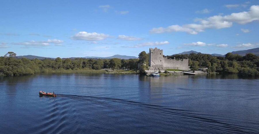 Killarney: Lakes of Killarney Boat Tour with Transfer - Key points at a glance
