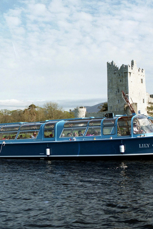 Lakes of Killarney: Boat Cruise - Heading toward Carrauntoohil and the MacGillycuddy Reeks