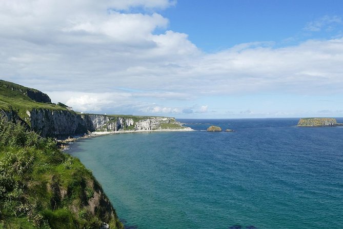 Northern Ireland Including Giant's Causeway Rail Tour from Dublin - Group size, comfort, and physical effort