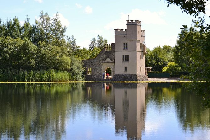 Oakfield Park Day Pass and Train Ride - Why the water, woods, and gardens work together