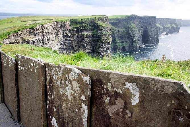 Private Cliffs of Moher Day Tour - Dunguaire Castle on Galway Bay