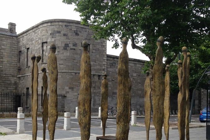 Private Driver Guided Tour of Dublin - St Patrick’s Cathedral and Dublin’s Medieval Story