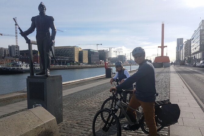 Private Dublin Historical and Heritage Tour by Bike - Into Phoenix Park by bicycle