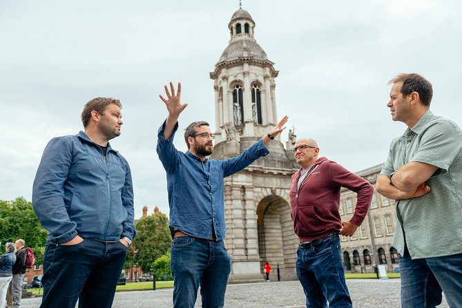 PRIVATE Dublin Kickstart Tour With a Local PRIVATE Guide - A Quick Start on Suffolk Street