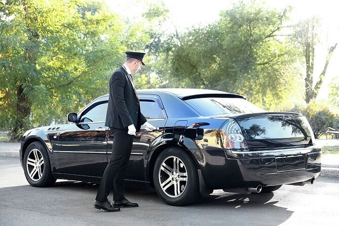 Private One-way Airport Transfer Dublin Airport To Dublin - What the Meet and Greet Service Is Really Like