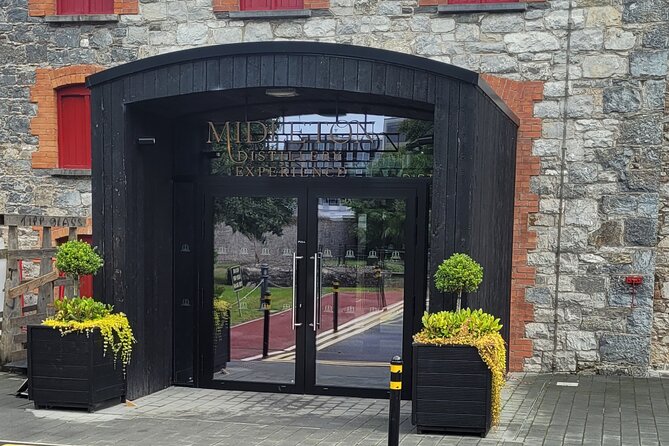 Private Tour , Blarney Castle, jameson Distillery and Cobh. - Why the private taxi format matters