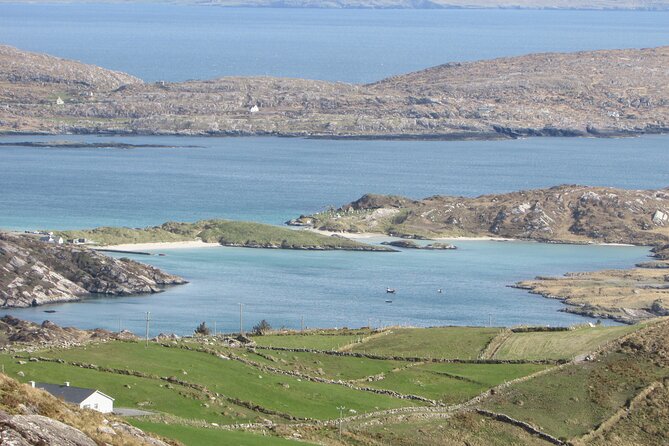 Ring of Kerry and Skellig Ring Private Tour - Waterville and Sneem show the village side of Kerry