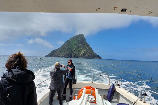 Skellig Michael : Ultimate Skellig Coast Tour with AquaTerra - Bray Head Tower and the first coastal stories