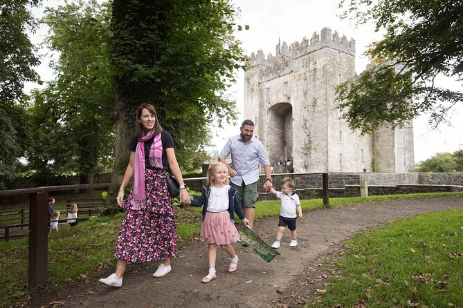Skip the Line: Bunratty Castle and Folk Park Admission Ticket - Costumed staff provide the human touch