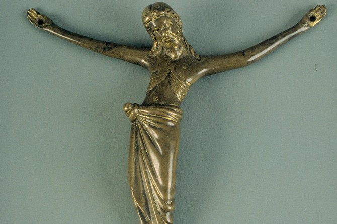 Skip the Line: Hunt Museum Ticket - Irish ceramics and the Hunt family’s personal taste