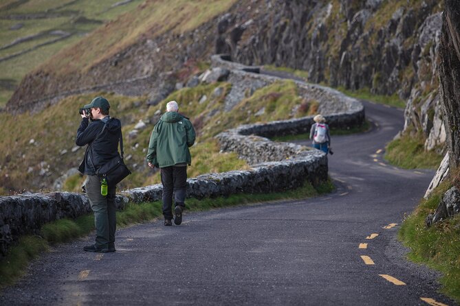 Slea Head Photo & Sightseeing Tour - Dunquin’s rocky shore and Clogher Strand