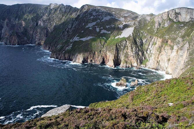 Slieve League cliffs cruise. Donegal. Guided. 1 ¾ hours. - Why the sea is the right place to see Slieve League