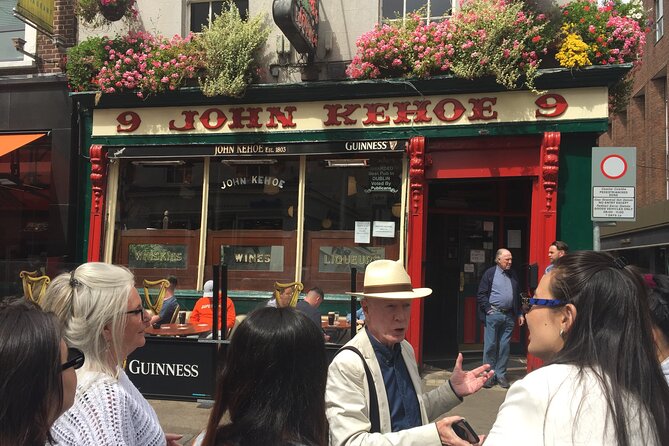 Small Group-Dublin Walking Tours - Temple Bar, the Ha’penny Bridge, and the River Liffey