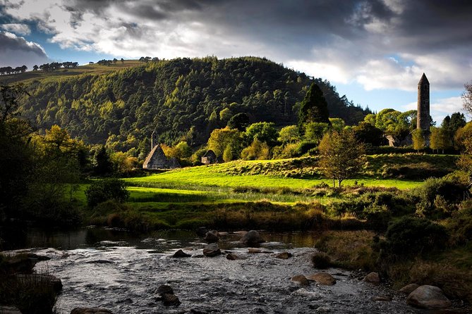 (Small Group) Shore Tour from Dublin:Dublin Highlights and Glendalough Day Trip - Wicklow mountain views on the return