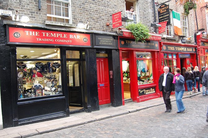 The Best of Dublin - Highlights and Hidden Corners - Temple Bar beyond the pub signs