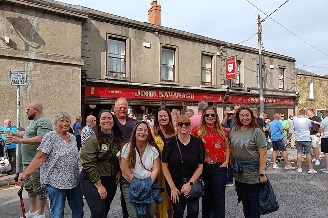 The Perfect Pint Pub Tour - Glasnevin Cemetery and the Gravediggers pub
