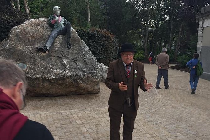 Walking tour in Merrion Square Park - Dublin Rogues Tour - Key points about the Merrion Square walk