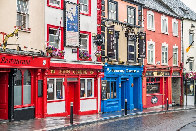 Waterford Crystal and Kilkenny Full-Day Rail Tour from Dublin - Meeting your guide at Heuston Station